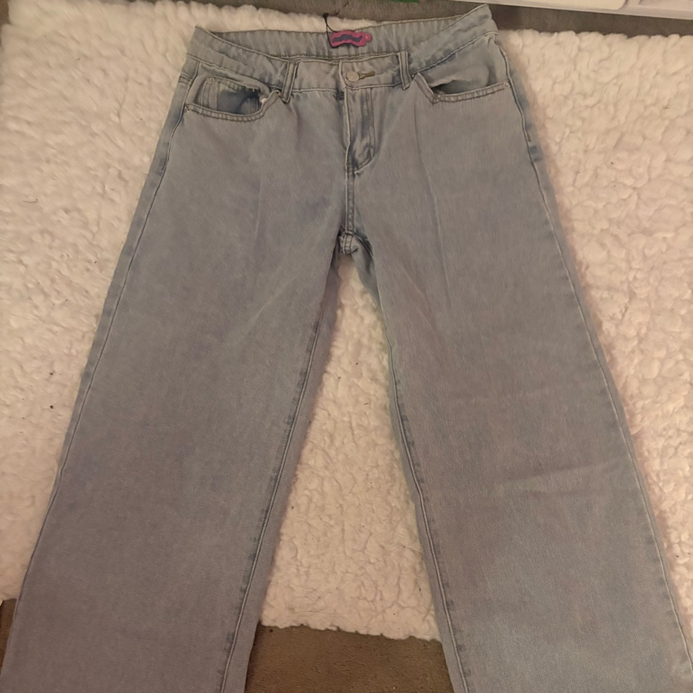Edikted Light Wash baggy Jeans